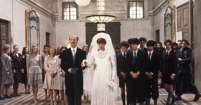 帕索里尼《索多玛120天》等五部全球禁映电影的审查史实 _ 细节速览