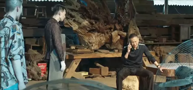 万贺达病房跪求女儿活命，《我是刑警》第27集呈现毒案伦理困境 _ 资讯配图
