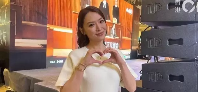 陈炜《正义女神》演强势母亲高淑桦引爆观剧讨论 _ 细节速览