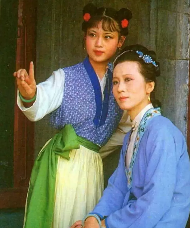 孙梦泉饰演李纨始末:临危受命三天进组,87版《红楼梦》唯一科班出身主配 _ 细节速览 孙梦泉饰演李纨始末:临危受命三天进组,87版《红楼梦》唯一科班出身主配 _ 细节速览