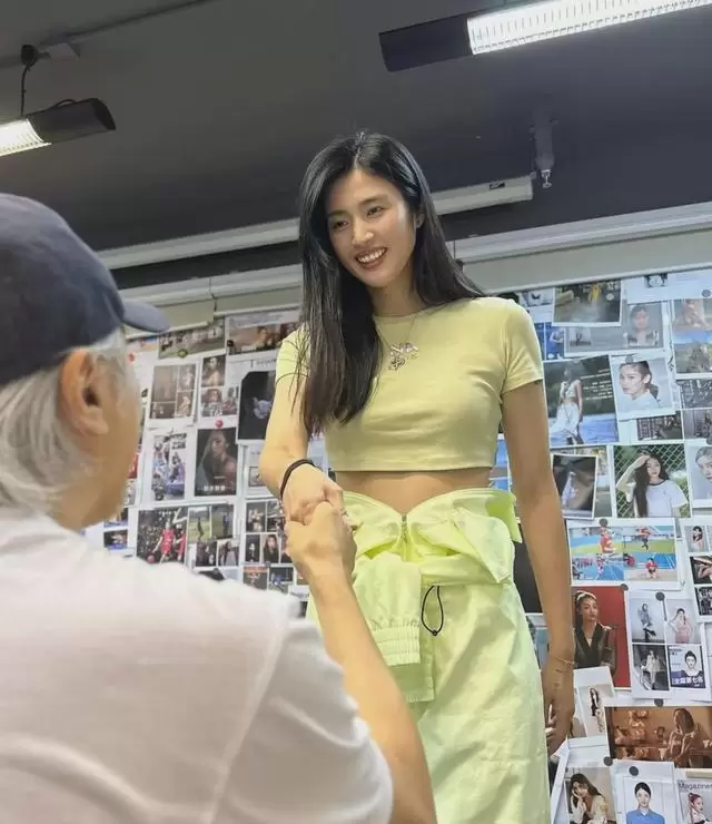 贾玲《转念花开》定档暑期，改编真实传销案件 _ 细节速览